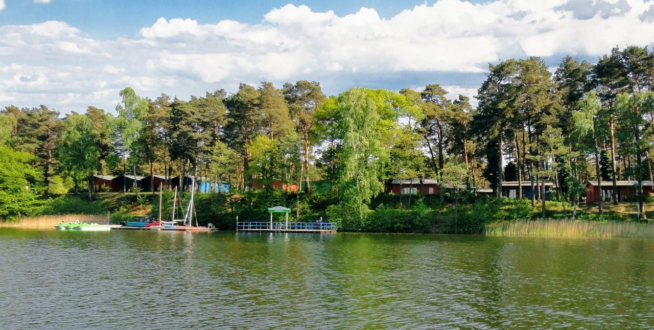 Ferienpark Am Glubigsee Вендиш Риц Екстериор снимка