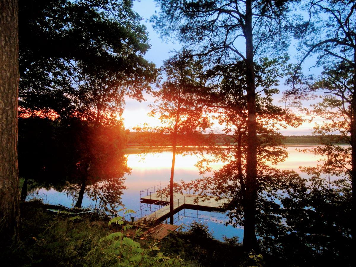 Ferienpark Am Glubigsee Вендиш Риц Екстериор снимка