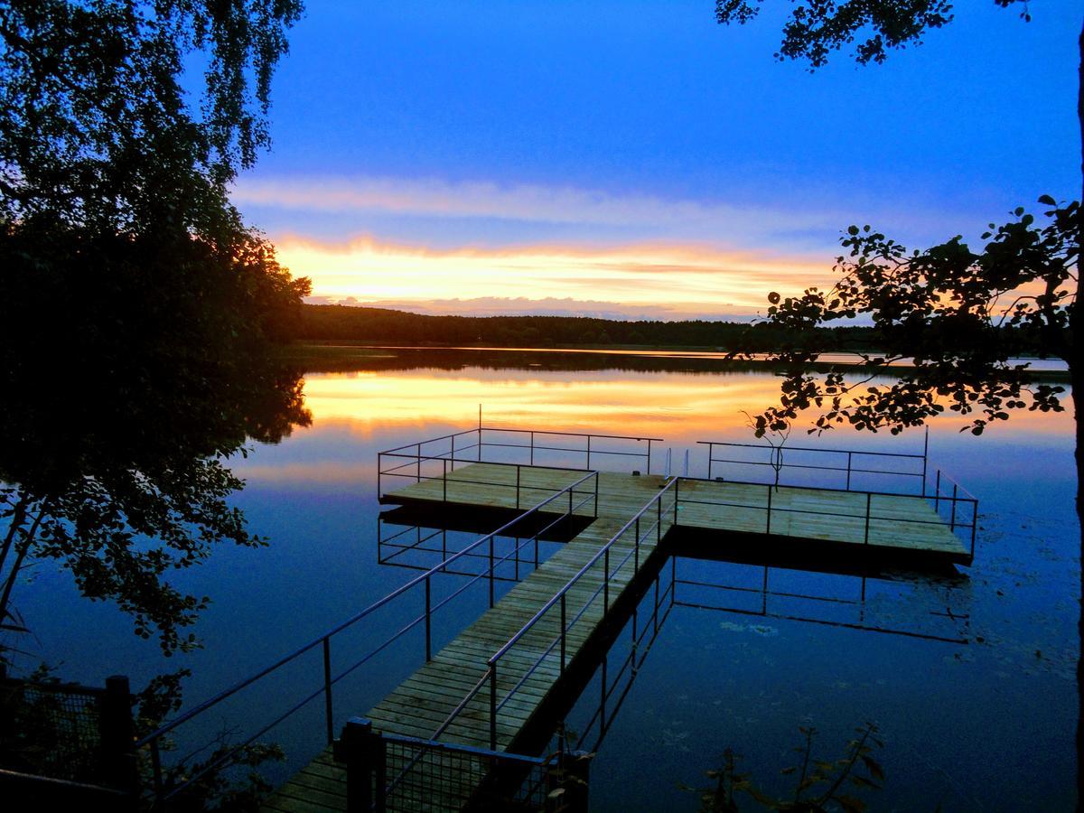 Ferienpark Am Glubigsee Вендиш Риц Екстериор снимка